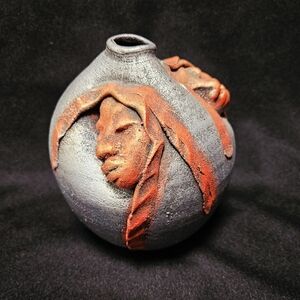 Vtg Studio Art Vase Double Face P. Mykoo Jamaica 2000 Silver RED